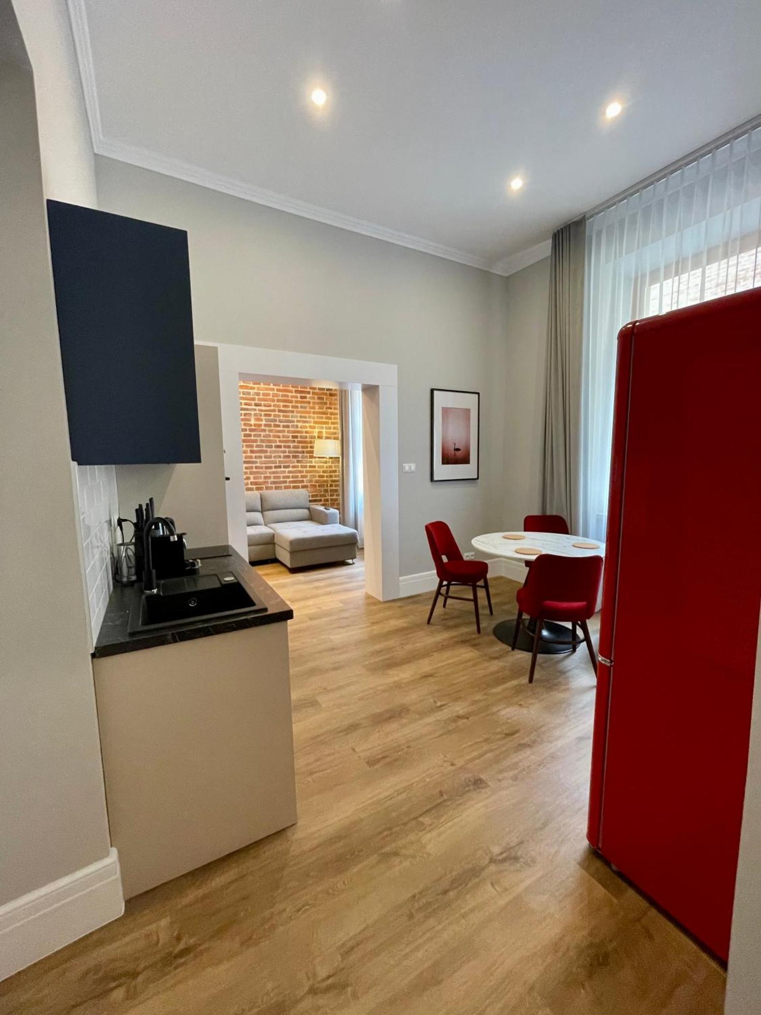 Golden Queen Apartments City Center Krasków Εξωτερικό φωτογραφία